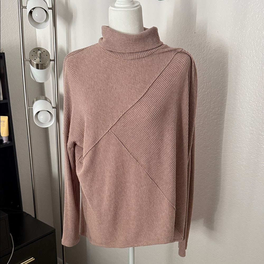 Women's Ribbed Turtleneck Sweater